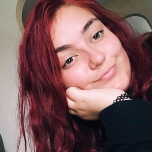 Meet your Posher, Ari